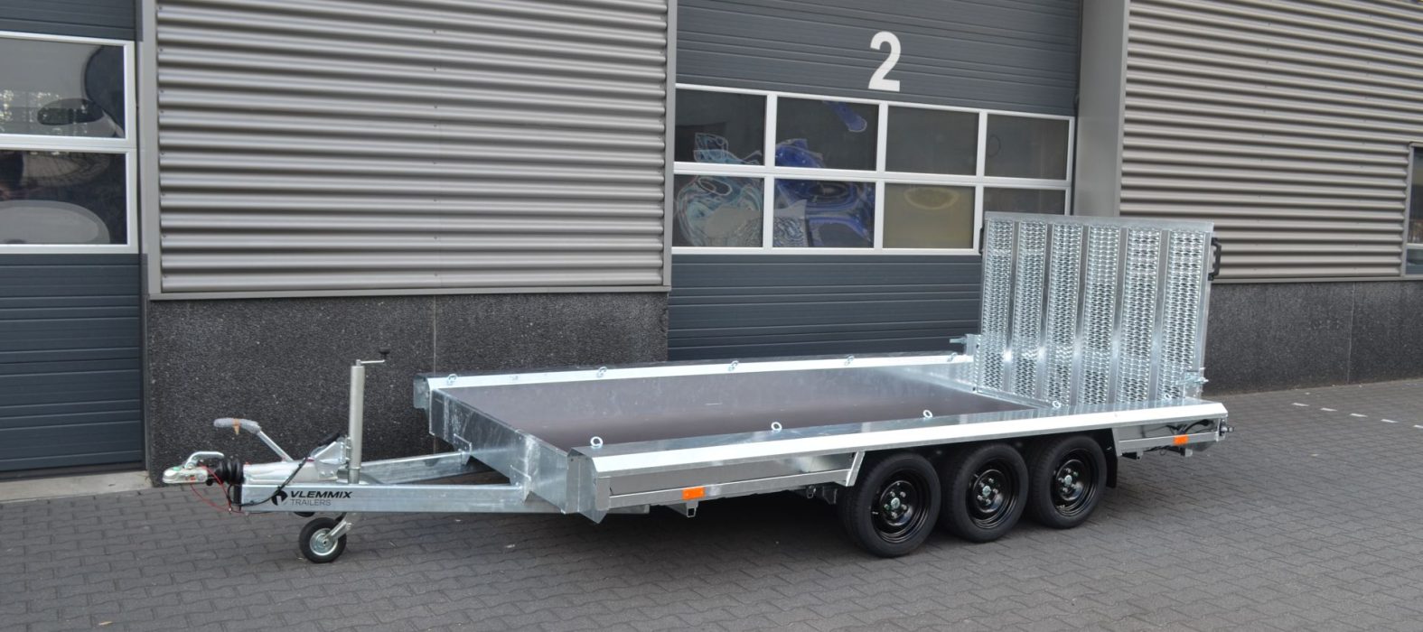 vlemmix-machinetransporter-400x180-3assen