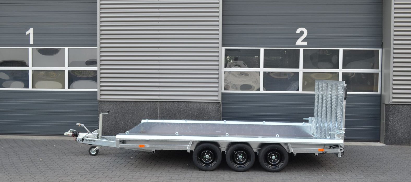 machinetransporter-vlemmix-trailers-3assen-3500kg