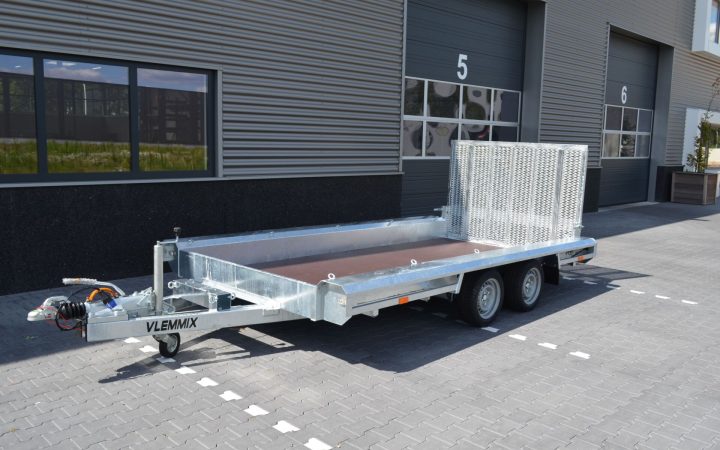 M4 (2 assen) Voor-min