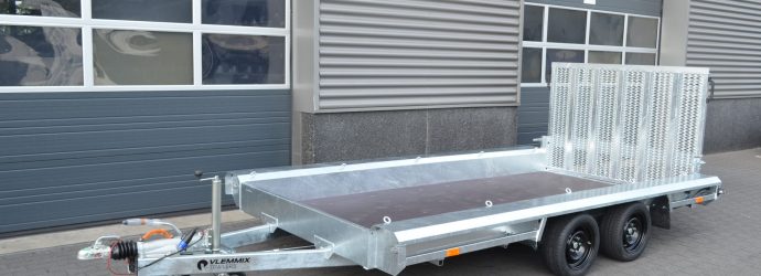 machine-Transporter- 400x180-2as-vlemmix-trailers-voorkant