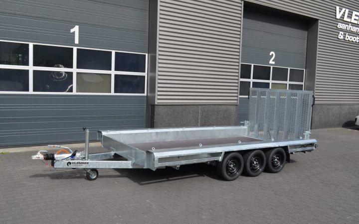 machine-transporter-400x180-3as-vlemmix-trailers-voorkant