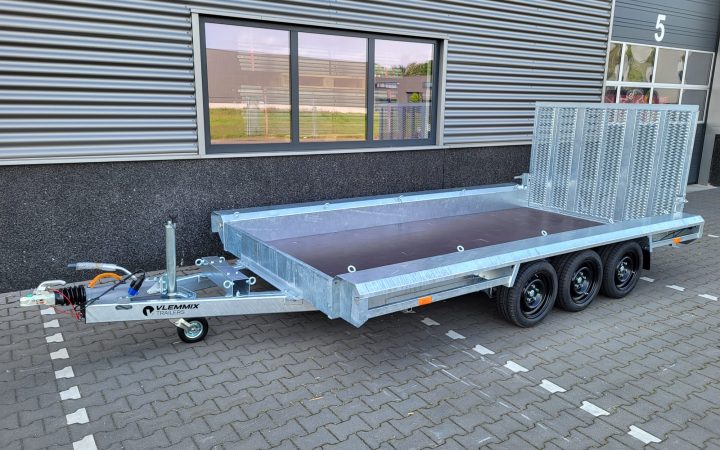 Machinetransporter 400x180 3 as voor klep dicht