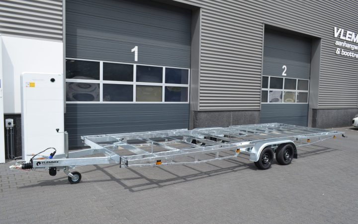 tiny-house-720-plateau-2as-vlemmix-trailers-voorkant