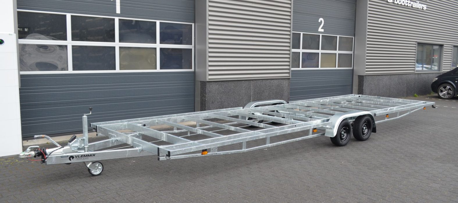 th-840-2-assen-laag-model-voorkant