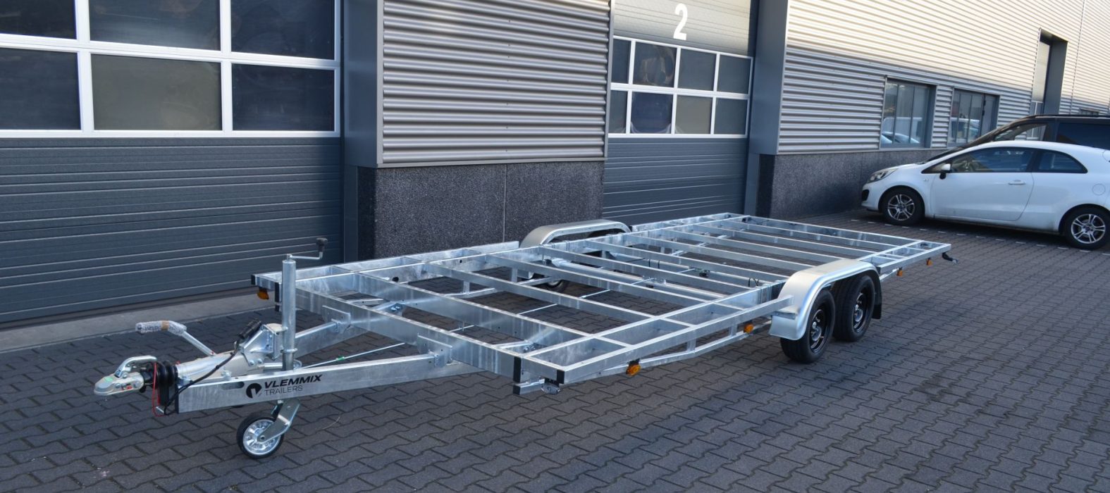 vlemmix-trailers-th-600-2-assen-laag-model