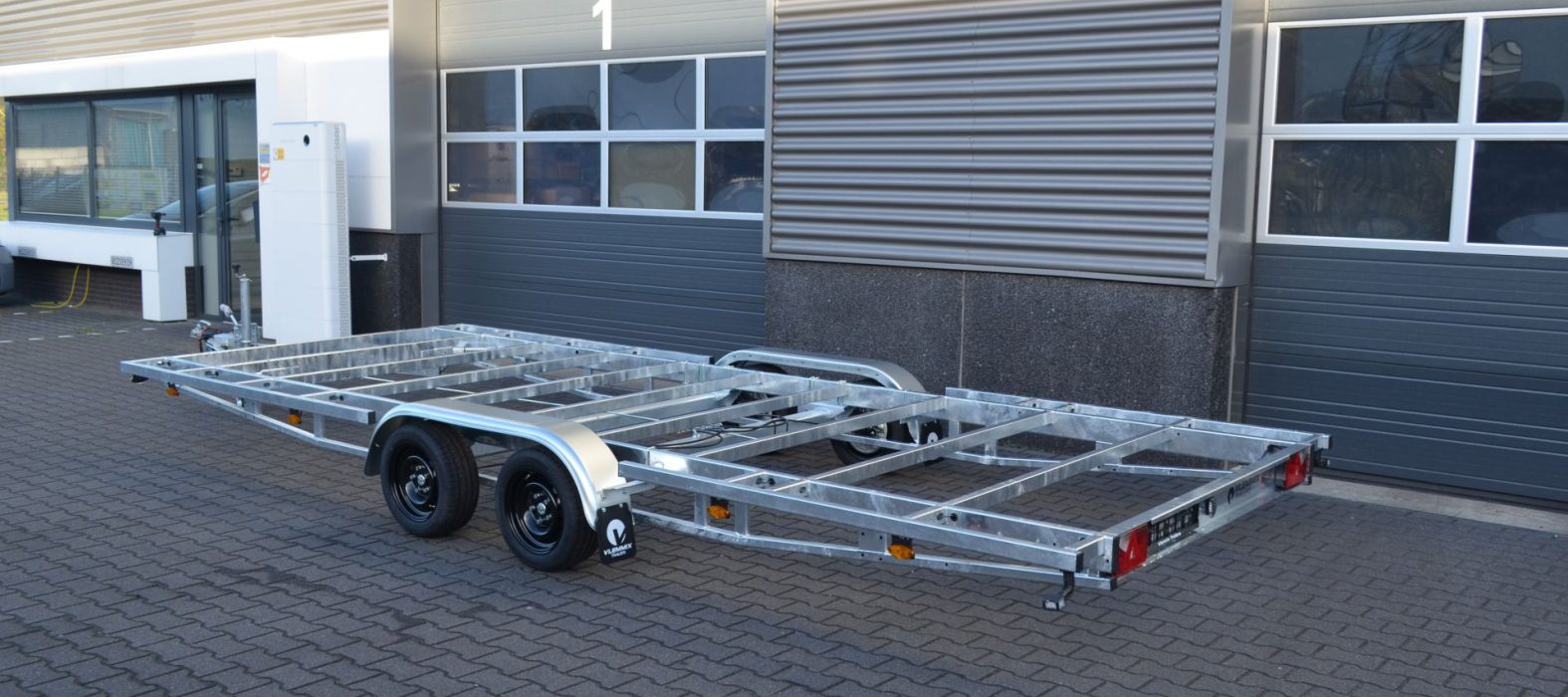 tiny-house-600-2-assen-vlemmix-trailers-achterkant