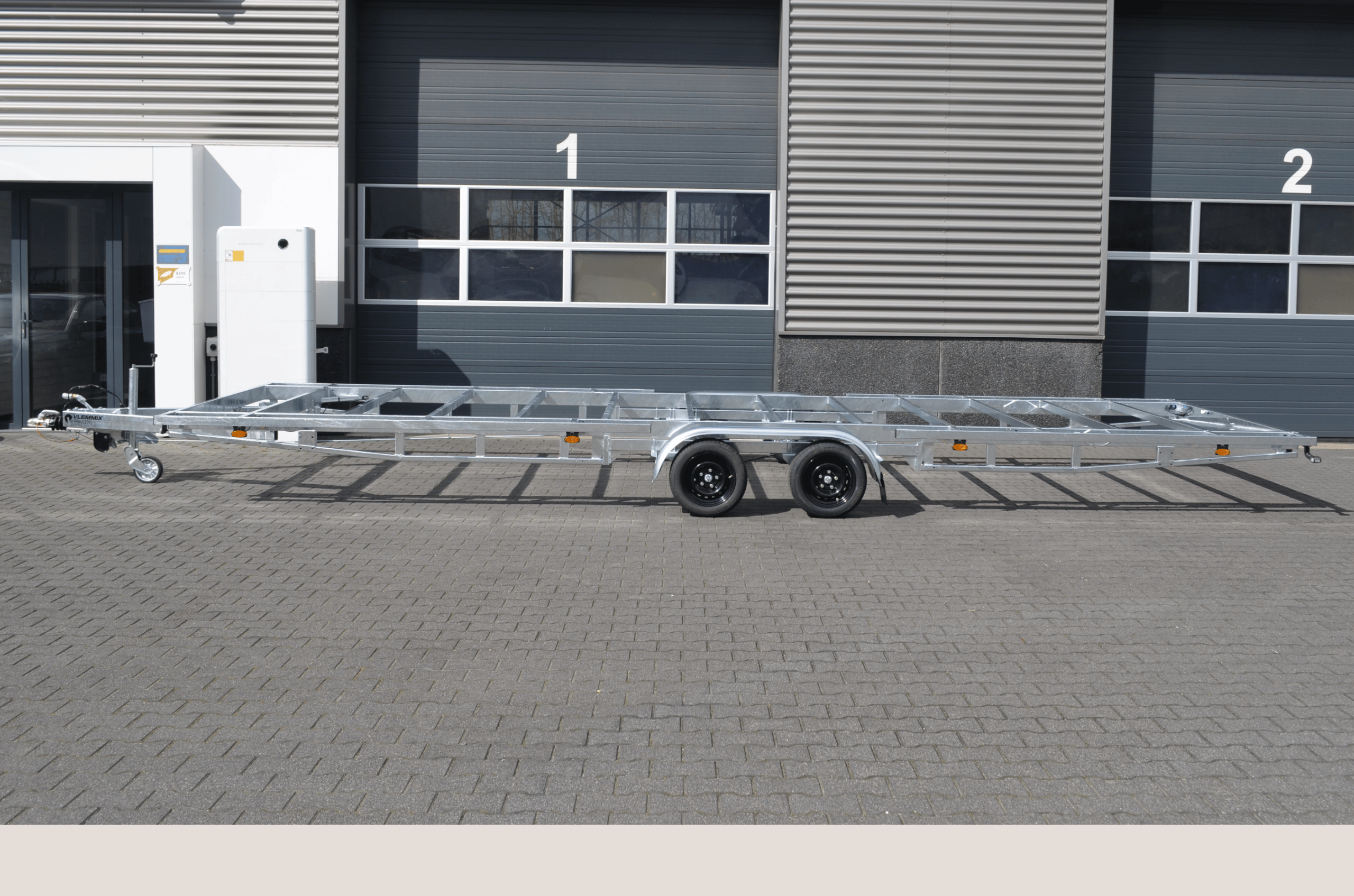 TH780-Plateau-2-assen-vlemmix-trailers-hero