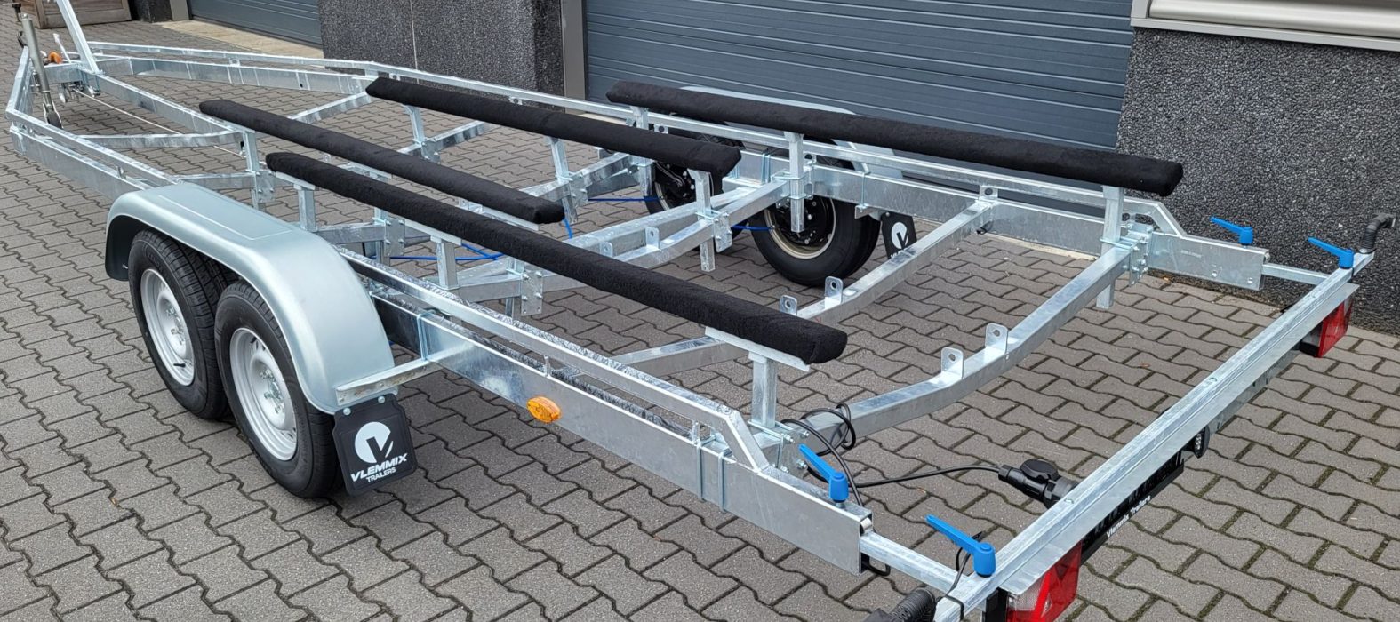 Balken trailer 8.4M 2as achter