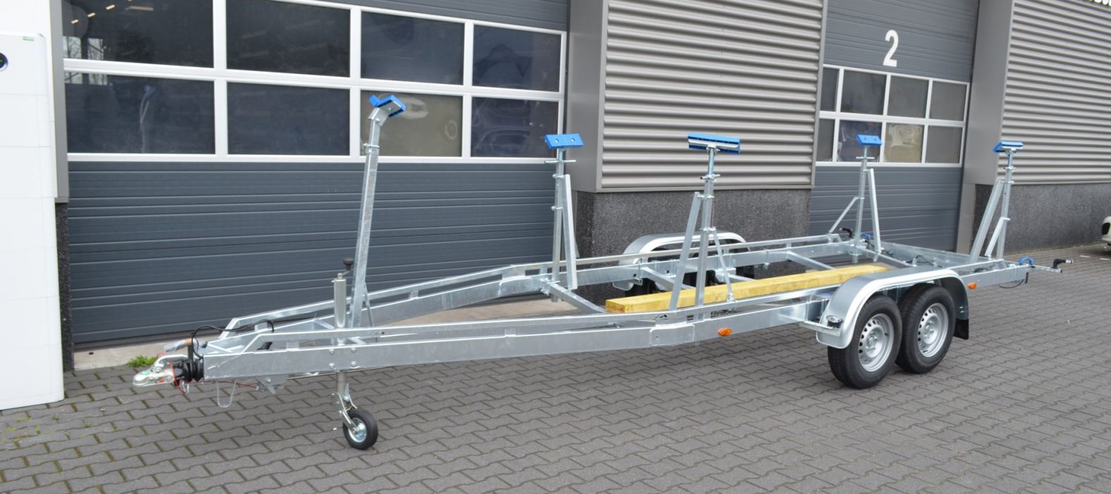 vlemmix-trailers-zeilboottrailer-7m-2-assen