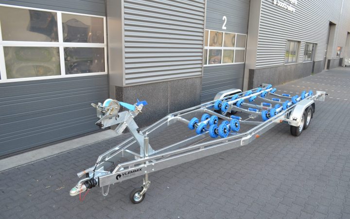 flex-roll-trailer-2as-7.8m-vlemmix-trailers-voorkant