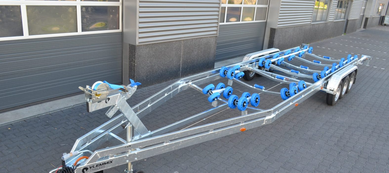 flex-roll-trailer-3as-10m-vlemmix-trailers-voorkant