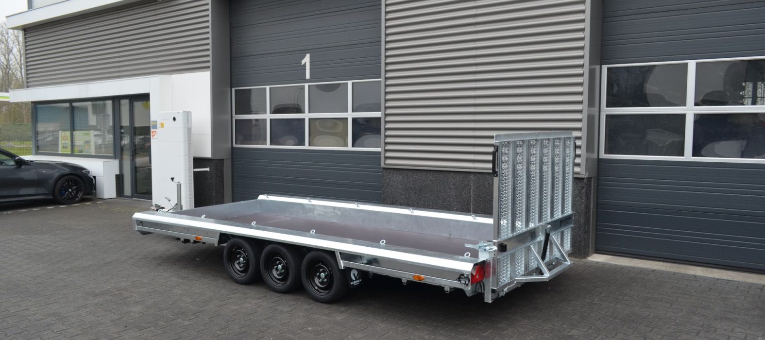 Machine-480x180-3-assen-vlemmix-achterkant