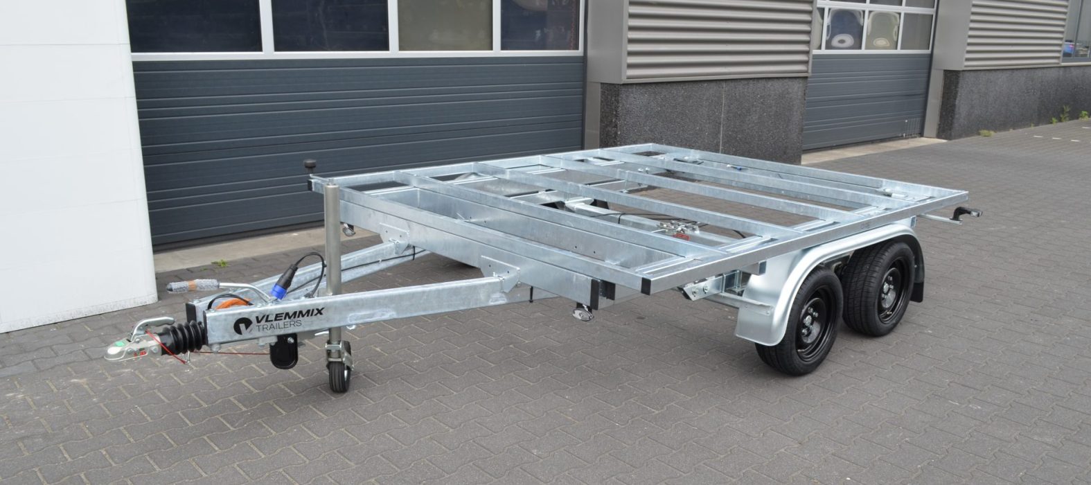 detachable-trailer-vlemmix-3m-2x1800kg-voorkant